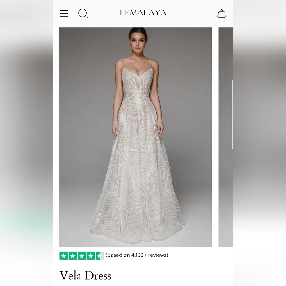 Vela Dress